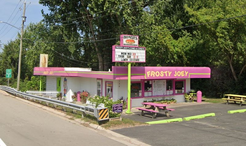 Frosty Joeys (Garys Drive-In) - 2022 Street View (newer photo)